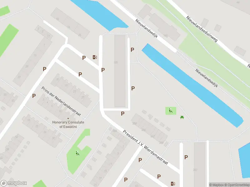 Ambulance met gepaste spoed naar de President J.V. Wierdsmastraat in Hoek van Holland