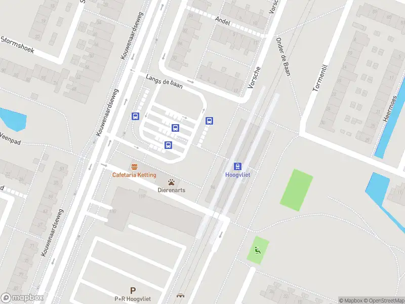 Ambulance met grote spoed naar de Langs de baan in Hoogvliet Rotterdam