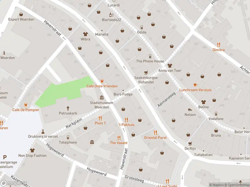 Brandweer met grote spoed naar de Voorstraat in Woerden vanwege reanimatie