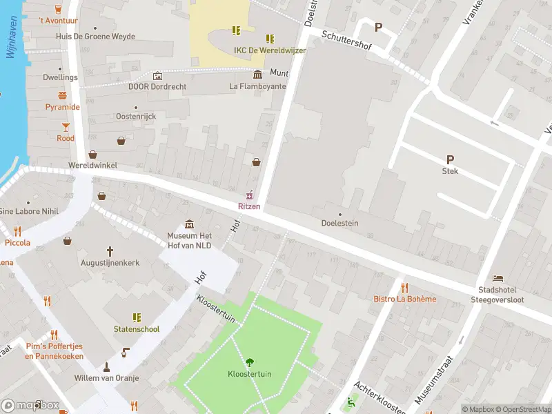 Ambulance met gepaste spoed naar de Steegoversloot in Dordrecht