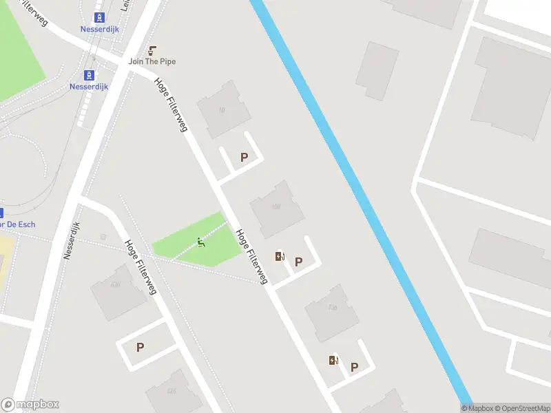 Ambulance met grote spoed naar de Hoge Filterweg in Rotterdam