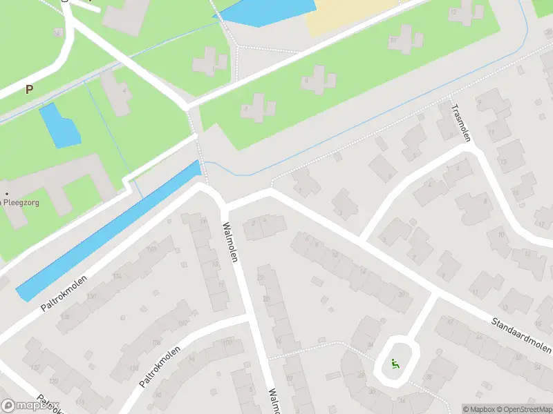 Ambulance met gepaste spoed naar de Standaardmolen in Alphen aan den Rijn