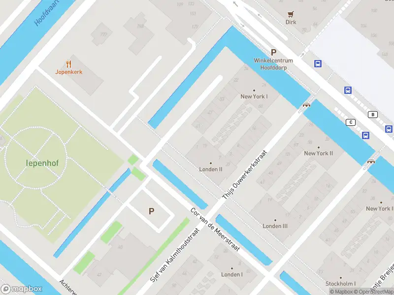 Ambulance met gepaste spoed naar de Cor van de Meerstraat in Hoofddorp