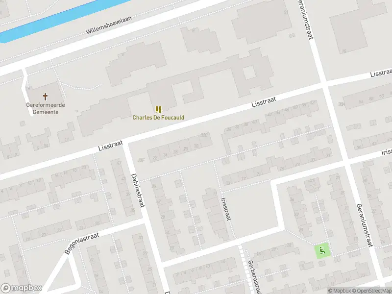 Ambulance met gepaste spoed naar de Lisstraat in Spijkenisse