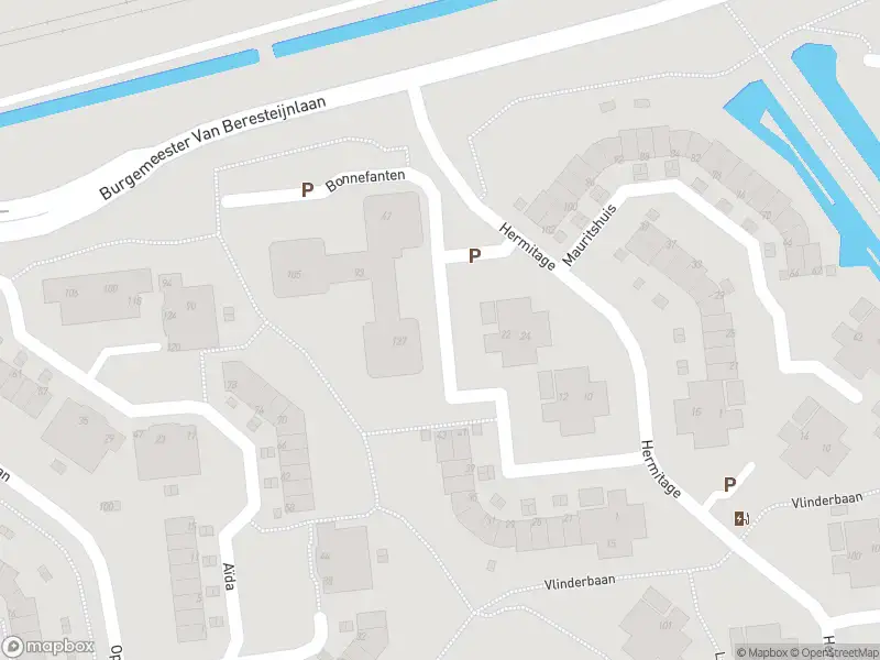 Ambulance met grote spoed naar de Bonnefanten in Capelle aan den IJssel