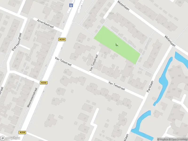 Ambulance met gepaste spoed naar de Van Tetsstraat in Hillegom