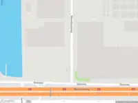 Brandweer met gepaste spoed naar de Moezelhavenweg in Amsterdam