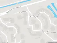 Ambulance met grote spoed naar de Bonnefanten in Capelle aan den IJssel