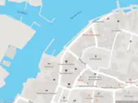 Brandweer met grote spoed naar de Nieuwe Kade in Grou vanwege afgaan automatisch brandalarm