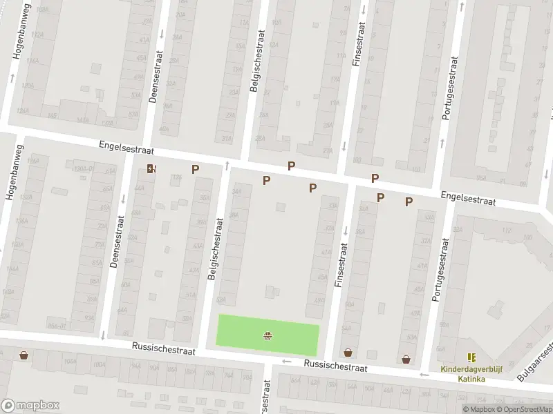 Ambulance met gepaste spoed naar de Engelsestraat in Rotterdam