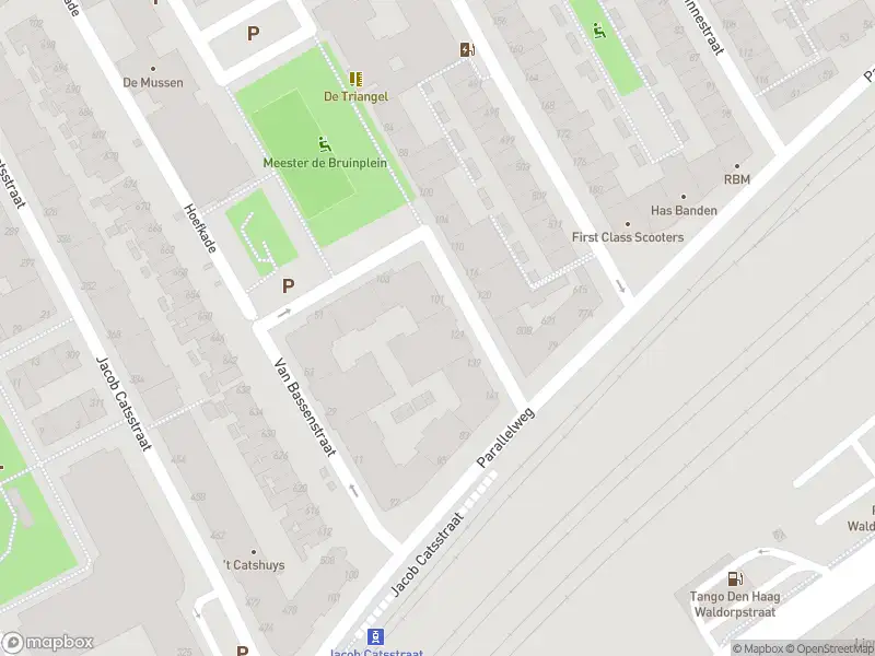 Traumahelikopter naar de Van Bassenstraat in 's-Gravenhage