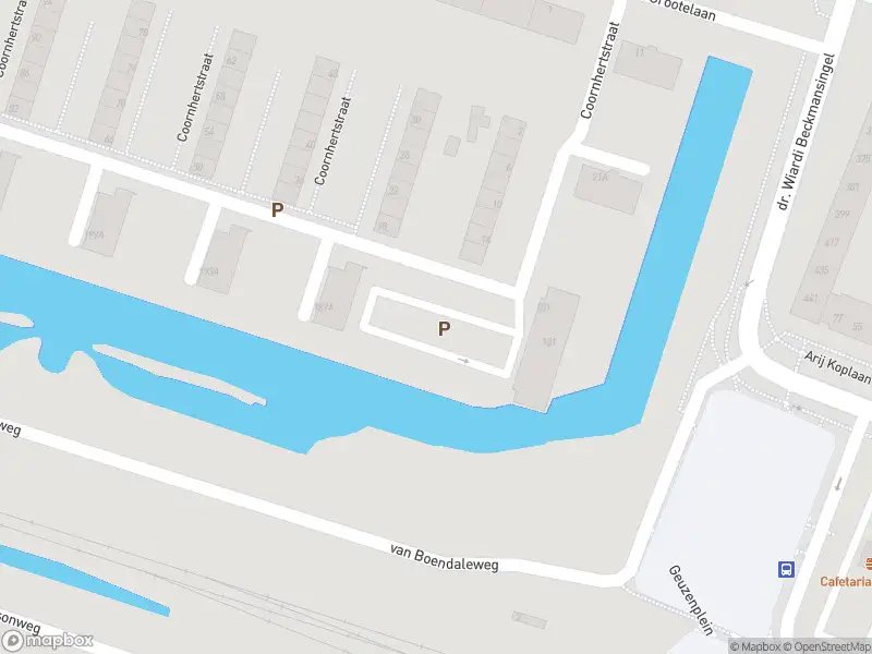 Ambulance met gepaste spoed naar de Coornhertstraat in Vlaardingen