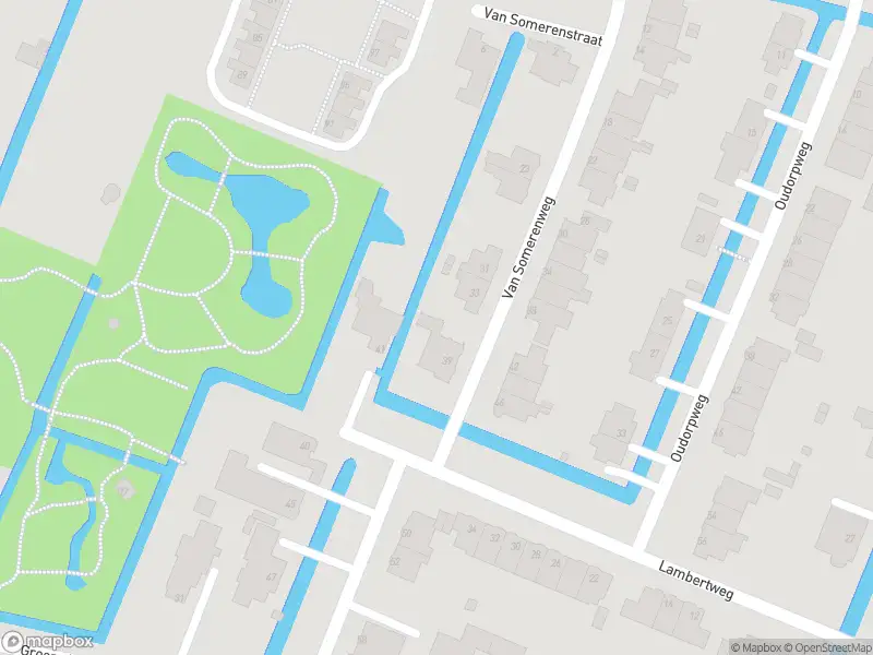 Ambulance met grote spoed naar de Van Somerenweg in Rotterdam