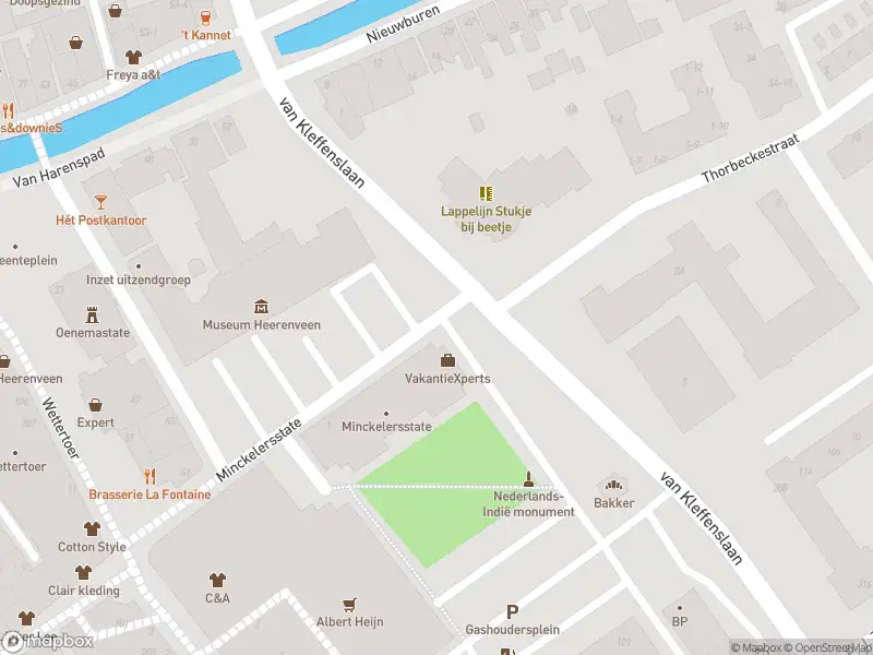 Brandweer met grote spoed naar de Dracht in Heerenveen vanwege stankoverlast