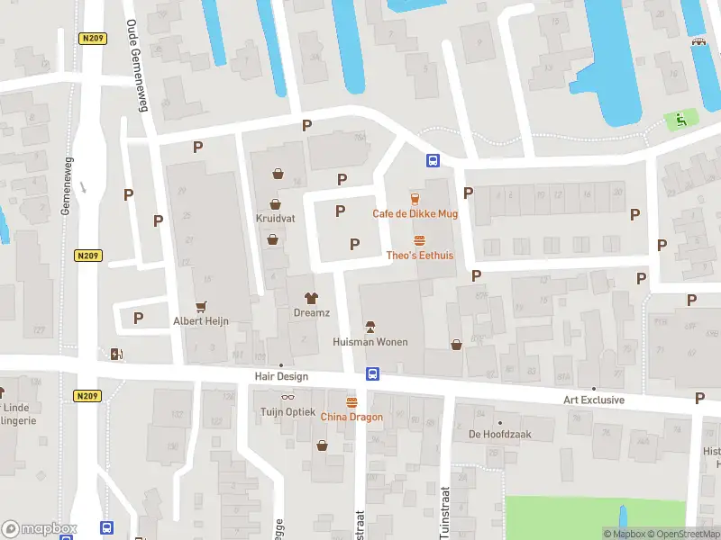 Ambulance met grote spoed naar de Ambachtsplein in Hazerswoude-Dorp