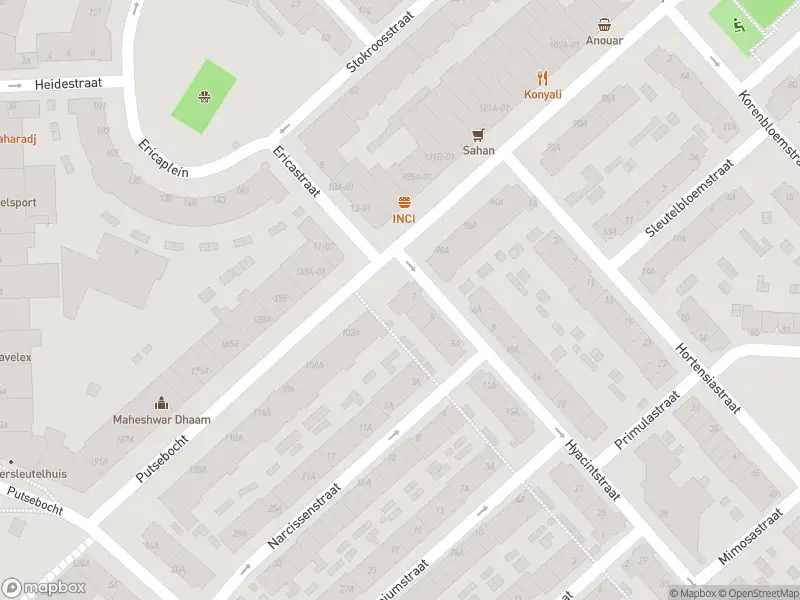 Ambulance met grote spoed naar de Putsebocht in Rotterdam