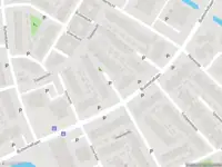 Ambulance met grote spoed naar de Middentocht in Leiderdorp