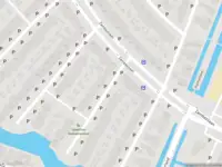 Ambulance met gepaste spoed naar de Damiettastraat in Purmerend