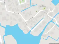 Ambulance met gepaste spoed naar de Dorpsstraat in Markenbinnen