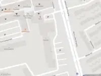 Ambulance met gepaste spoed naar de Sinclair Lewisplaats in Rotterdam