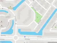 Ambulance met grote spoed naar de Bellinistraat in Capelle aan den IJssel