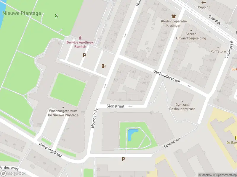 Ambulance met grote spoed naar de Noordeinde in Rotterdam