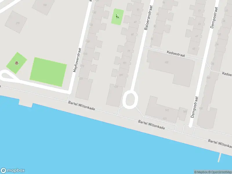 Ambulance met grote spoed naar de Baloeranstraat in Rotterdam