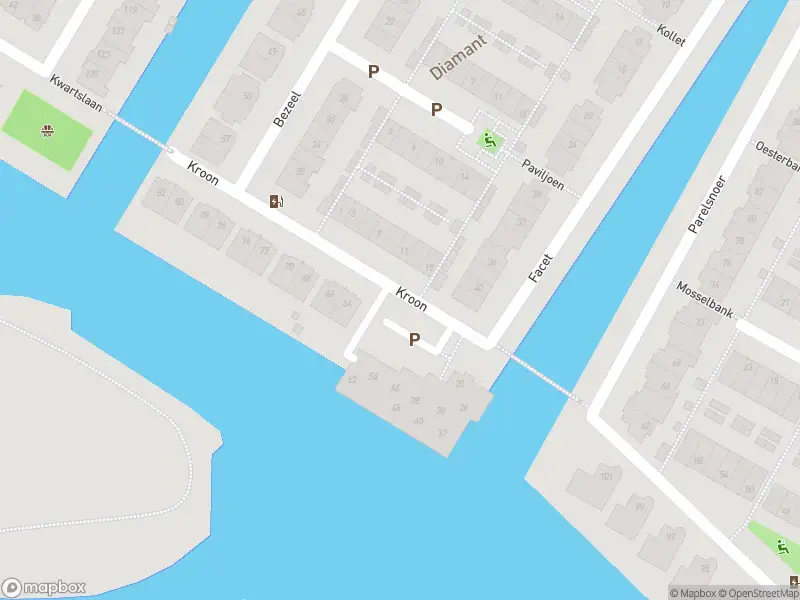 Ambulance met gepaste spoed naar de Kroon in Rhoon