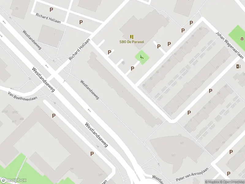 Ambulance met grote spoed naar de Willem Pijperplein in Maassluis