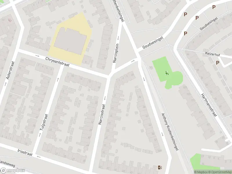 Ambulance met grote spoed naar de Narcisstraat in Vlaardingen