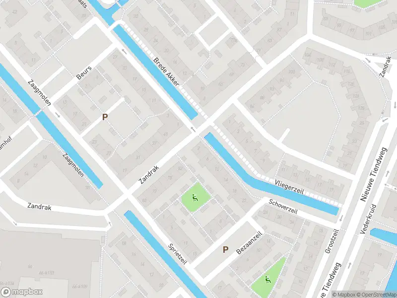 Ambulance met gepaste spoed naar de Schoverzeil in Krimpen aan den IJssel