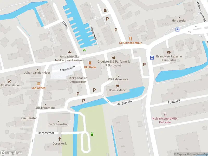 Ambulance met gepaste spoed naar de Dorpsplein in Leimuiden