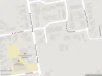 Ambulance met grote spoed naar de Dirk Loef van Hornestraat in Poederoijen