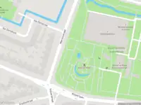 Ambulance met grote spoed naar de Kleverparkweg in Haarlem