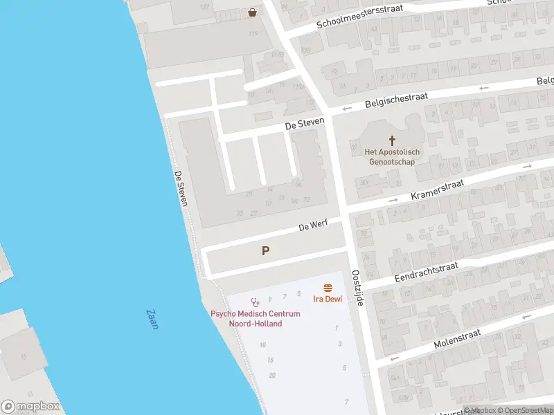 Ambulance met grote spoed naar de De Steven in Zaandam