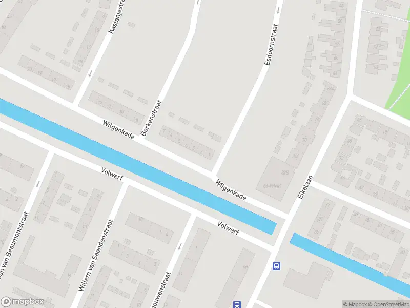 Ambulance met gepaste spoed naar de Wilgenkade in Krommenie