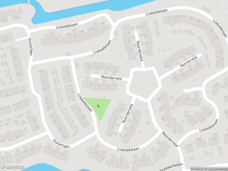 Ambulance met grote spoed naar de Noorderveld in Leerdam