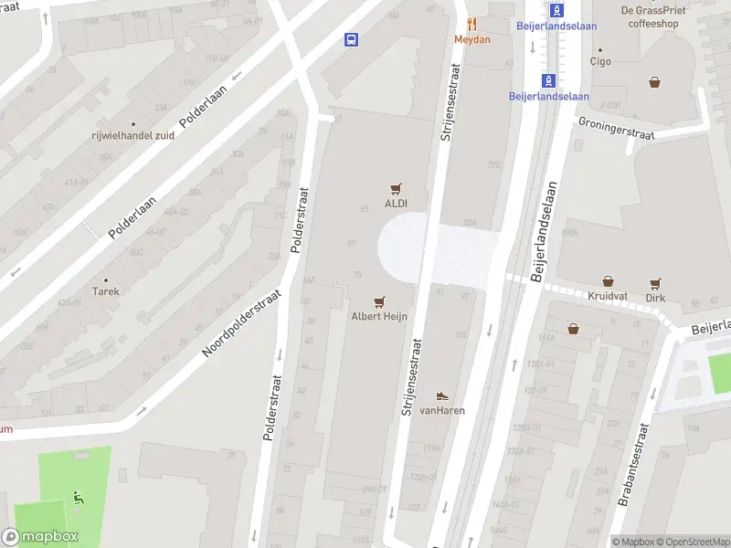 Ambulance met gepaste spoed naar de Strijensestraat in Rotterdam