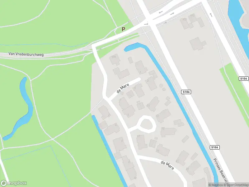 Ambulance met gepaste spoed naar de De Mare in Rijswijk