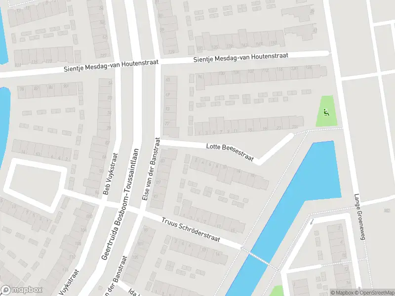 Ambulance met gepaste spoed naar de Lotte Beesestraat in Spijkenisse