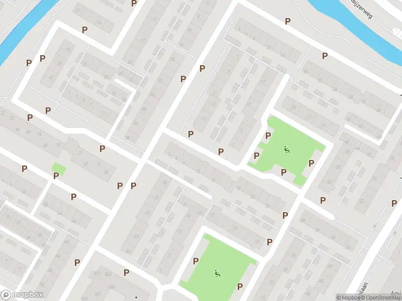 Ambulance met grote spoed naar de Aert de Gelderstraat in Papendrecht