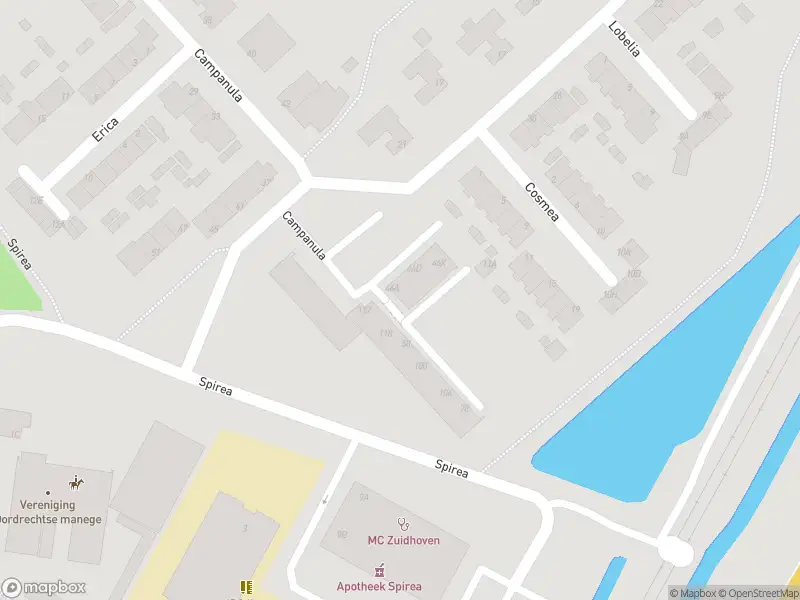 Ambulance met grote spoed naar de Campanula in Dordrecht