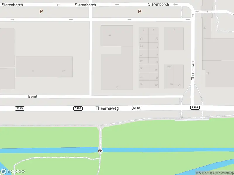 Brandweer met gepaste spoed naar de Stapels in Amsterdam