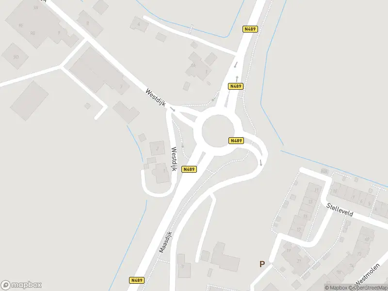 Ambulance met gepaste spoed naar de Maasweg in Mijnsheerenland