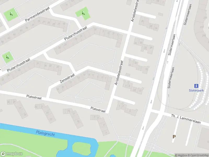 Ambulance met grote spoed naar de Zenostraat in Amsterdam