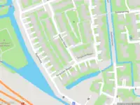 Ambulance met grote spoed naar de Steenen Kamer in Diemen