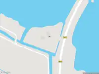 Ambulance met grote spoed naar de Zeedijk in Zuiderwoude