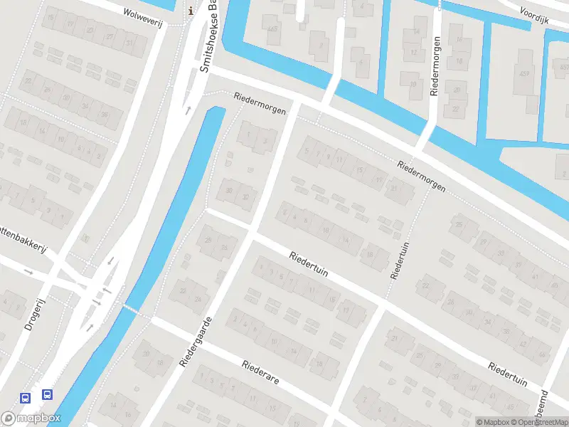 Ambulance met gepaste spoed naar de Riedertuin in Barendrecht