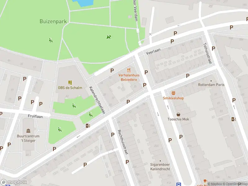 Ambulance met grote spoed naar de Katendrechtsestraat in Rotterdam