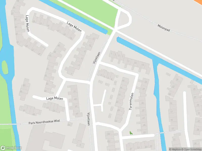 Ambulance met gepaste spoed naar de Torenmolen in Papendrecht